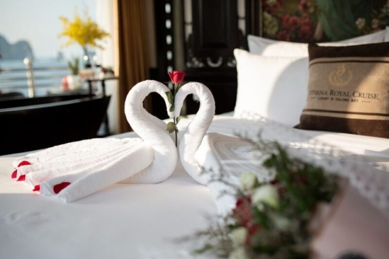 3 Day Hanoi - Ninh Binh - Halong Bay 5 Star Cruise & Balcony - Who is This Tour Best Suited For?