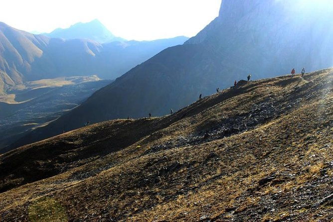3-day-hiking-group-tour-in-kazbegi-3