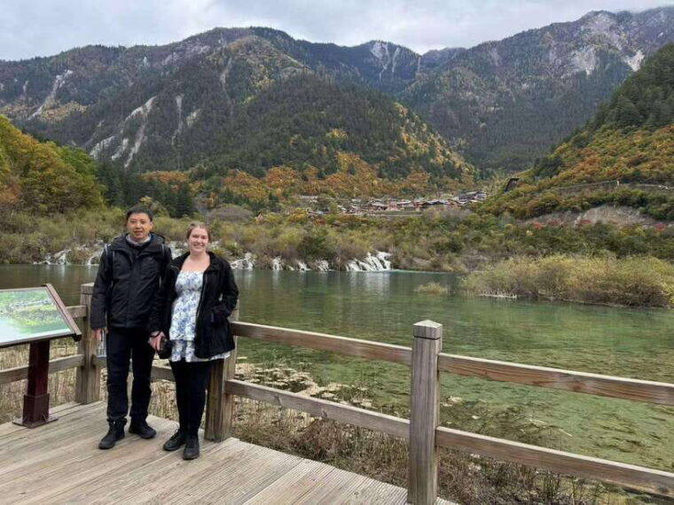 3-day-jiuzhaigou-and-huanglong-highlights-tour-by-fast-train