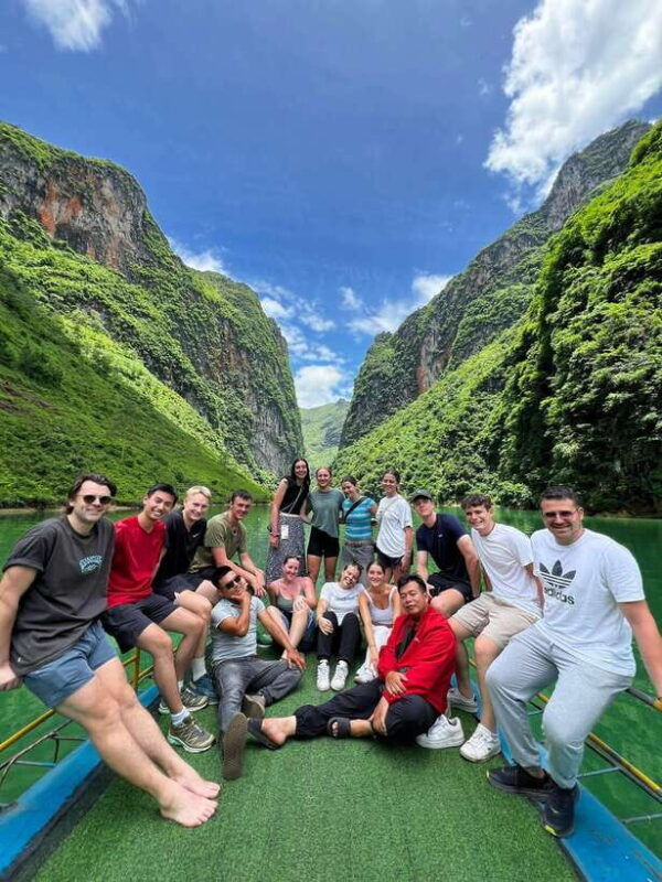 3-day-motorbike-ha-giang-loop-luxury-tour-with-easy-rider