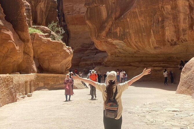3 Day Private Tour from Amman to Madaba Dead Sea, Petra,Wadi Rum - The Sum Up
