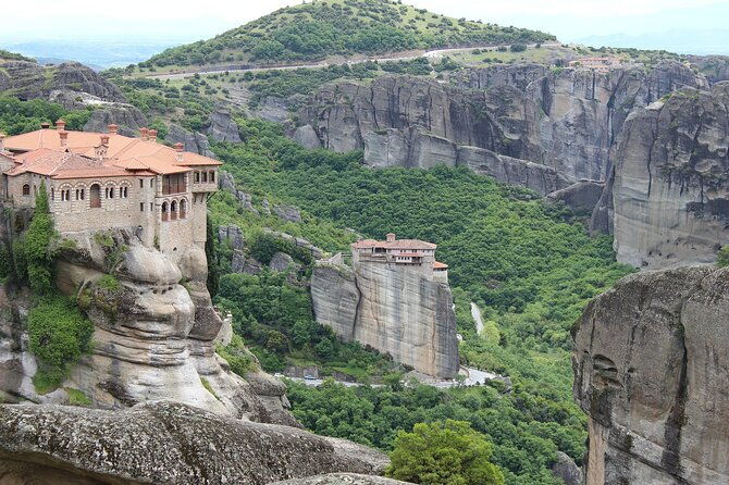 3-day-private-tour-in-olympia-delphi-monasteries-of-meteora-2