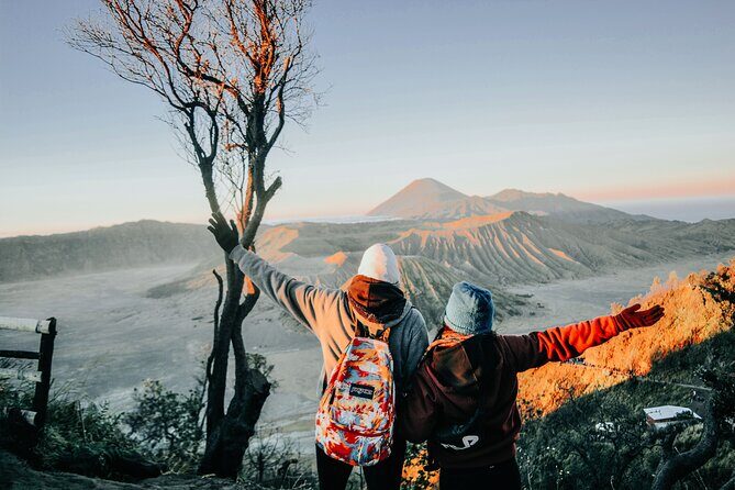 3 Day Private Tour to Mount Bromo Sunrise and Kawah Ijen Crater - Key Points