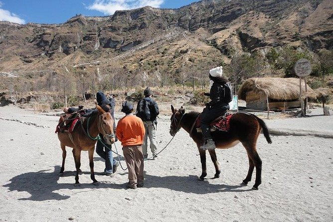 3-day-private-tour-to-quilotoa-lagoon-banos-de-agua-santa