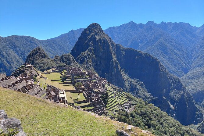 3-day-sacred-valley-machupicchu-and-rainbow-mountain-tour