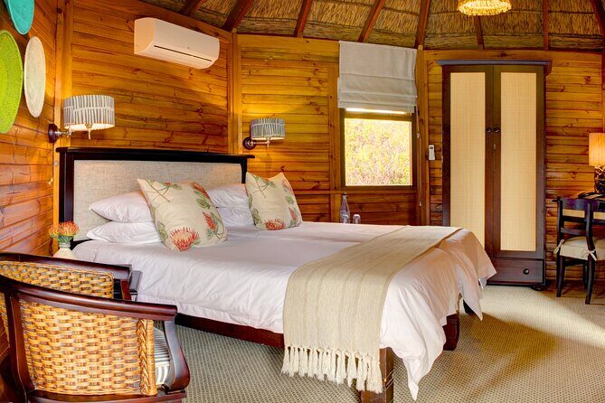 3 Day Safari and Coastal Tour from Cape Town - FAQs