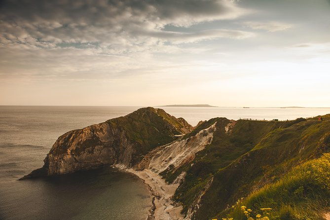 3-day-stonehenge-glastonbury-bath-the-south-west-coast-tour-from-london-2