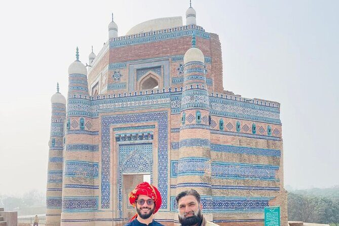 3-Day Tour Of Multan, Bahawalpur, Uch Sharif And Derawar Fort - Is This Tour Worth the Price?