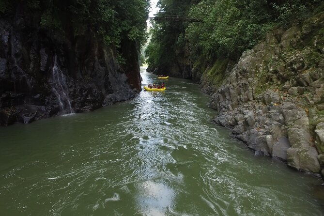 3-day-tour-of-the-pacuare-river-in-costa-rica
