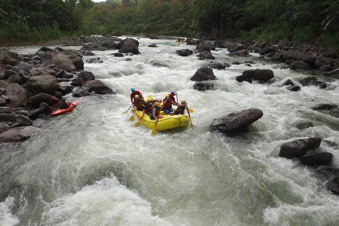 3-day-tour-of-the-pacuare-river-in-costa-rica