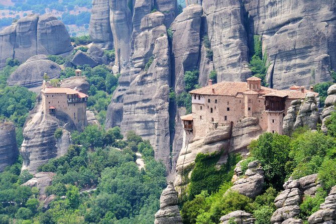 3-day-trip-to-delphi-and-meteora-from-athens