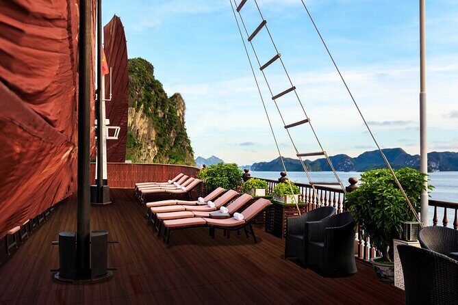 3 Days 2 Nights Aboard Luxury Cruise in Halong from Hanoi - Day 2: Deeper Discoveries