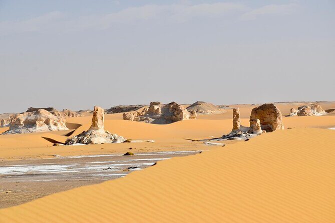 3 Days 2 Nights Black and White Desert Tours Experience - An Authentic 3-Day Journey Through Egypt’s Black and White Deserts