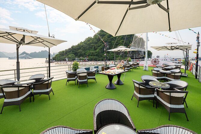 3 Days 2 Nights Ha Long Bay Luxury Escape on Apple Cruise - Key Points