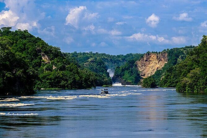3 Days 2 Nights, Murchison Falls And Wildlife Safari - The Journey Begins: First Impressions