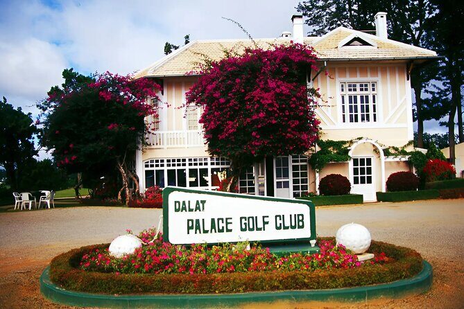 3 Days 2 Nights Private Golf Tour in Vietnam - Hotel & Meals