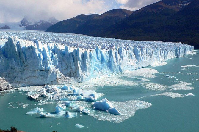 3-days-and-2-nights-experience-el-calafate-with-airfare-from-buenos-aires