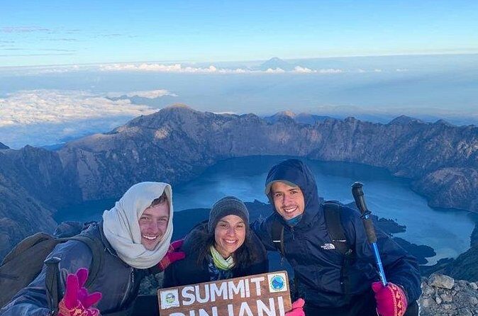 3 Days and 2 Nights Lombok Volcano Mount Rinjani Hiking - Who Should Consider This Tour?