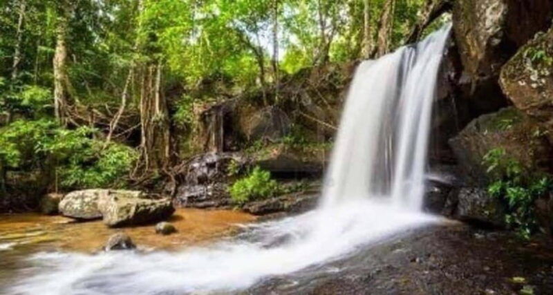 3-days-angkor-kbal-spean-waterfall-rolous-group-tour