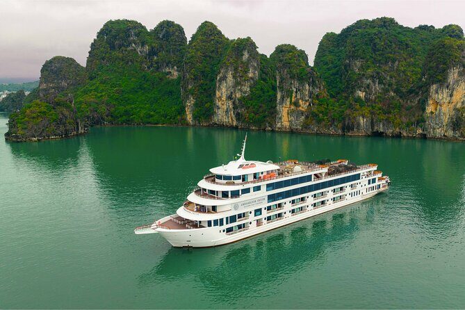3 days at Lan Ha Bay with Cruise from Hanoi - A detailed look at the 3 Days at Lan Ha Bay with Cruise from Hanoi