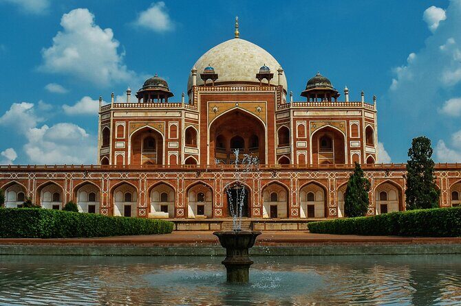 3-Days Luxury Golden Triangle Tour From Delhi to Agra and Jaipur - FAQs