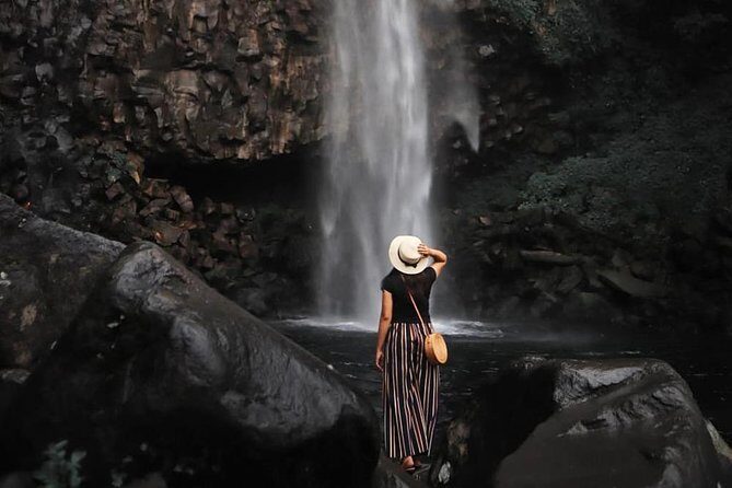 3 Days Private Padang Tour: Minangkabau Cultural Center, Village & City Tour - What’s Included and Whats Not?