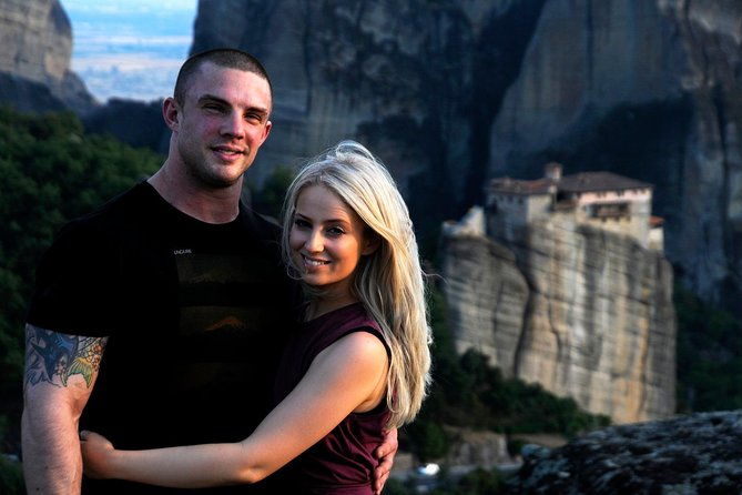 3-days-private-tour-meteora-rocks-monasteries-delphi-apollo-oracle-thebes