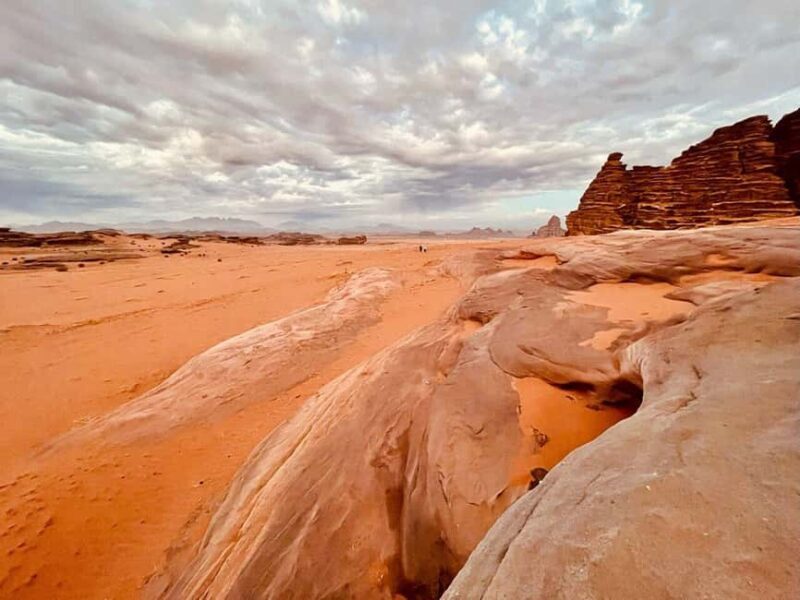 3 Days Tour :Set out on a Journey from Tabuk to the Red Sea - An In-Depth Look at the 3-Day Journey