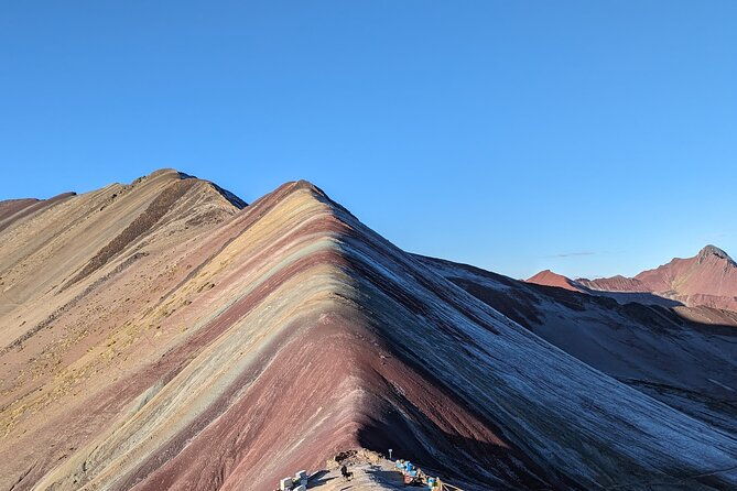 3-days-trekking-in-ausangate-and-rainbow-mountain