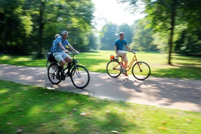 3-hour-bike-tour-of-tiergarten-and-berlins-hidden-places
