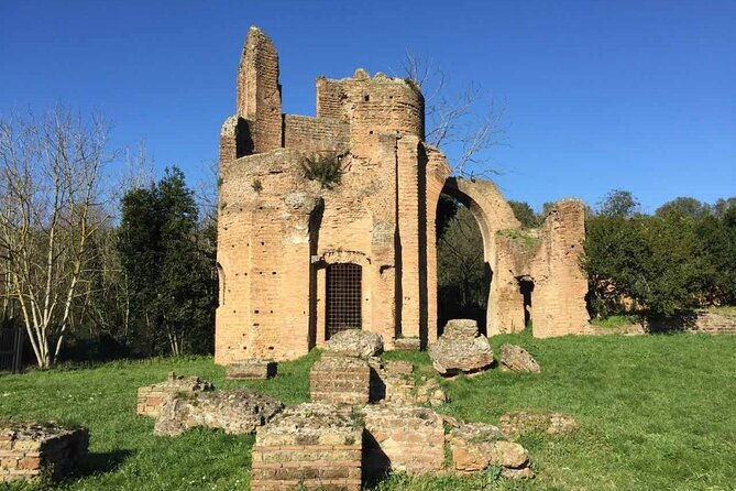 3-hour-catacumbs-and-appian-way-park-guided-tour-in-golf-car-pickup