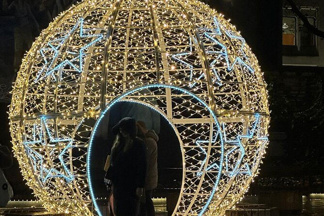 3-hour-christmas-lights-and-markets-london-taxi-tour