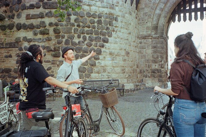 3-hour-cologne-street-art-bike-tour-in-small-group-with-guide-2