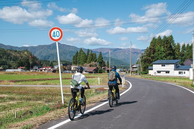 3-hour-cycling-tour-in-kakunodate