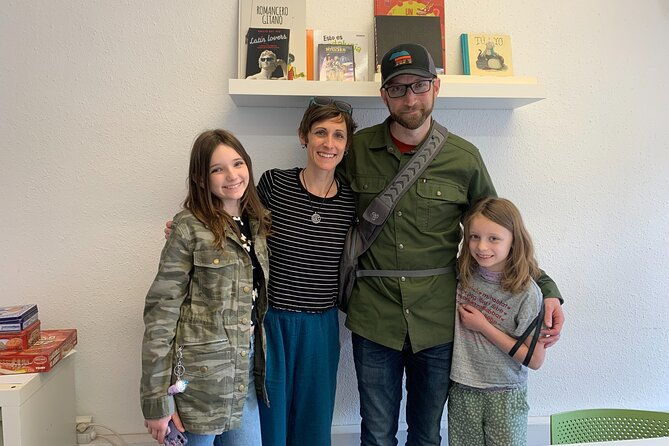 3-hour-family-spanish-creative-private-course-in-barcelona