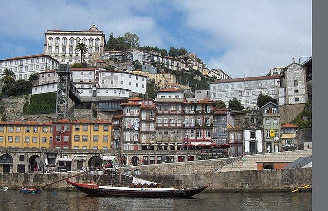 3-hour-guided-walking-tour-of-porto