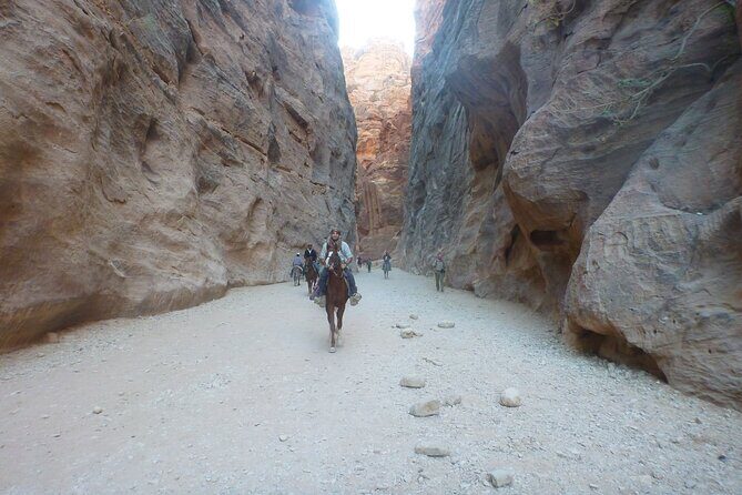 3 Hour Horse Riding Adventure around the Petra Area - FAQ