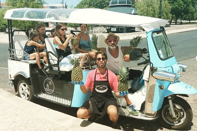 3-hour-lisbon-private-guided-tour-via-tuk-tuk