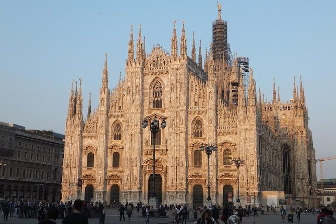 3-hour-milan-city-tour-with-the-scala-theatre-small-group-tour