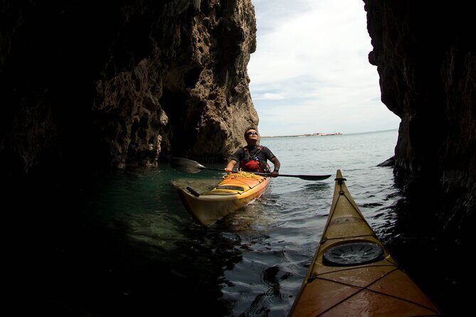 3 Hour of Sea Kayak Trip in the Creeks of Sete - Who Will Love This Tour?