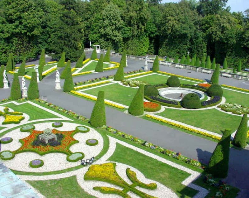 3-hour: Palace of King Jan Sobieski in Wilanow/inc. Pick-up/ - Key Points