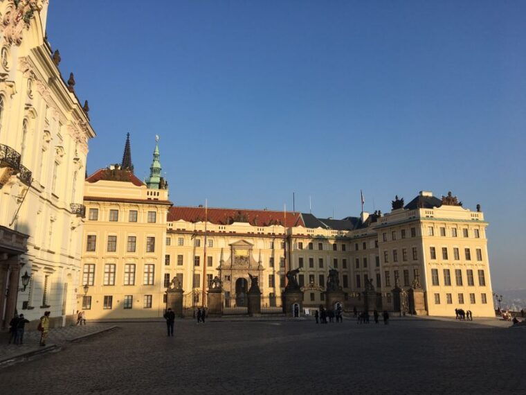 3-hour-prague-castle-interiors-tour