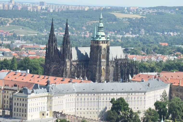 3-hour-prague-castle-interiors-tour
