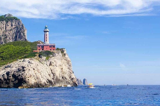 3-hour-private-boat-tour-of-capri-with-a-swim-stop