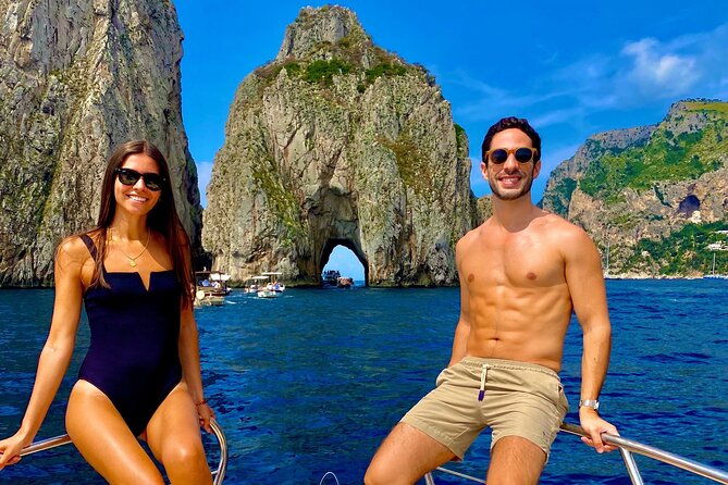 3-hour-private-boat-tour-of-the-island-of-capri