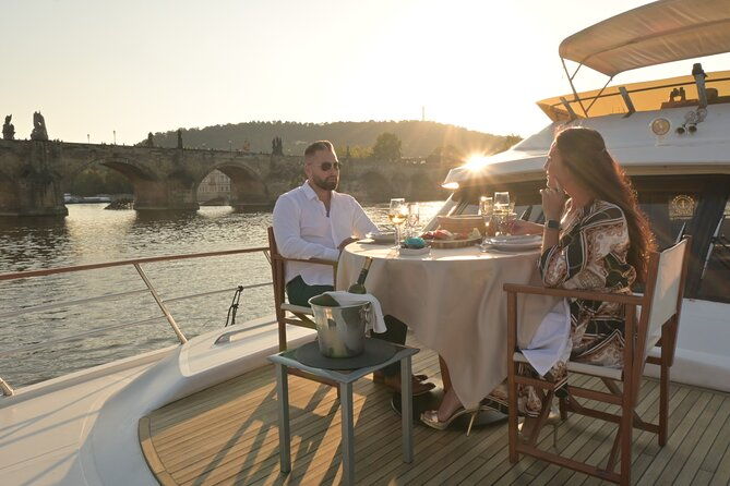 3-hour-private-cruise-in-prague-for-10-people