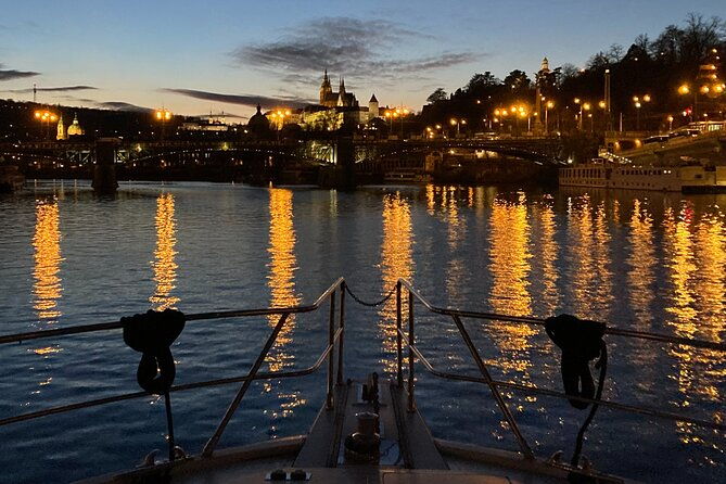 3-hour-private-cruise-in-prague-for-10-people