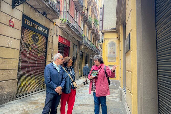 3-hour-private-guided-walking-tour-of-barcelona-2