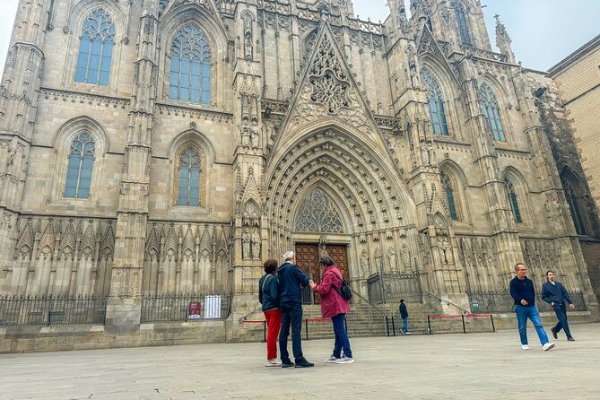 3-hour-private-guided-walking-tour-of-barcelona-2