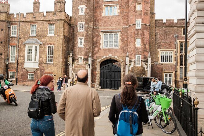 3-hour-private-guided-walking-tour-of-london-3